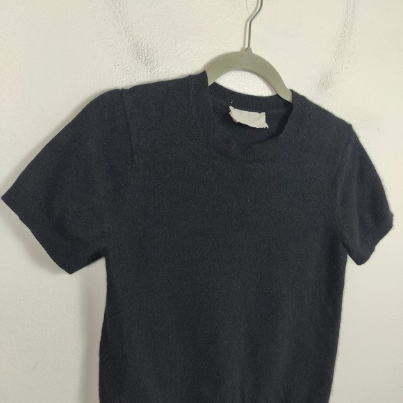 Everlane 100% Cashmere Grade A Crew Sweater Womens Small BlackShort Sleeve Prep - Picture 3 of 9